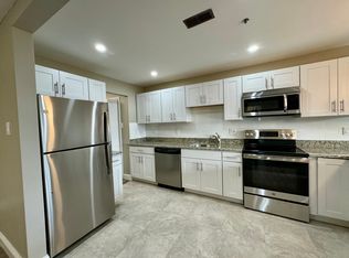 1151 Beacon St, Brookline, MA 02446