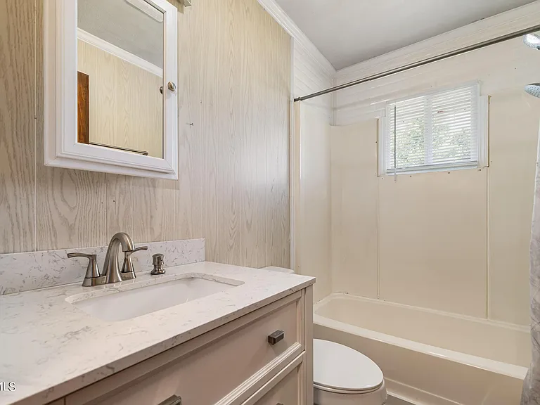 422 Gap Creek Rd — Photo 20