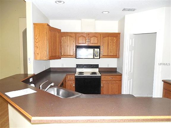 5th image of 11540 Grovewood Blvd
