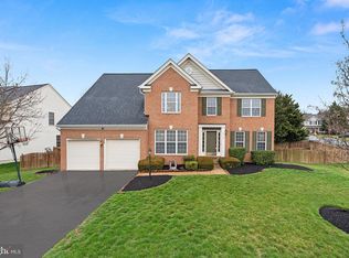 9159 Weathersfield Dr, Bristow, VA 20136
