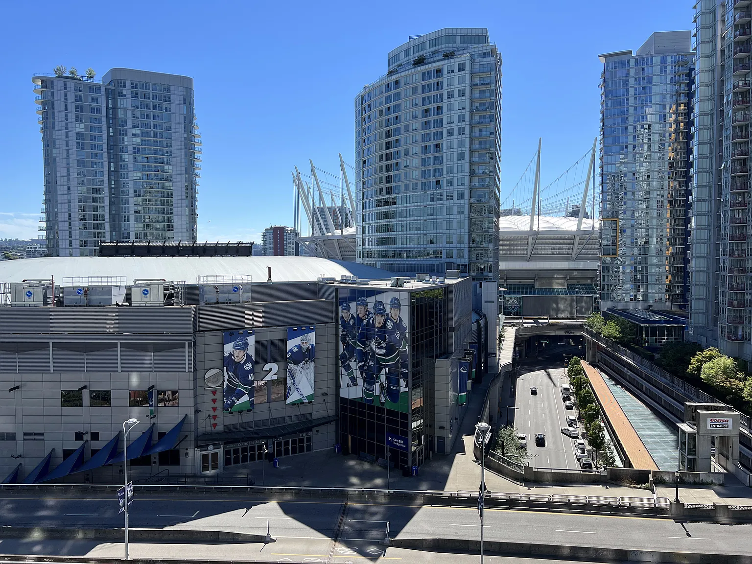 1 bed, 610 sqft, $2,450 — Photo 4