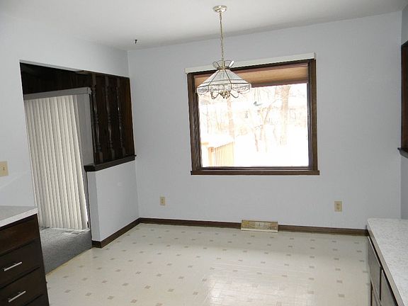 5th image of 1934 Berger Pl