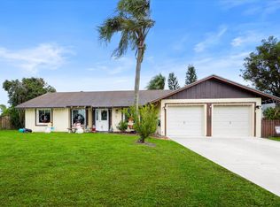 3895 Black Forest Cir, Boynton Beach, FL 33436