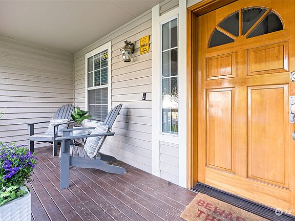 5th image of 3606 21st Street SE