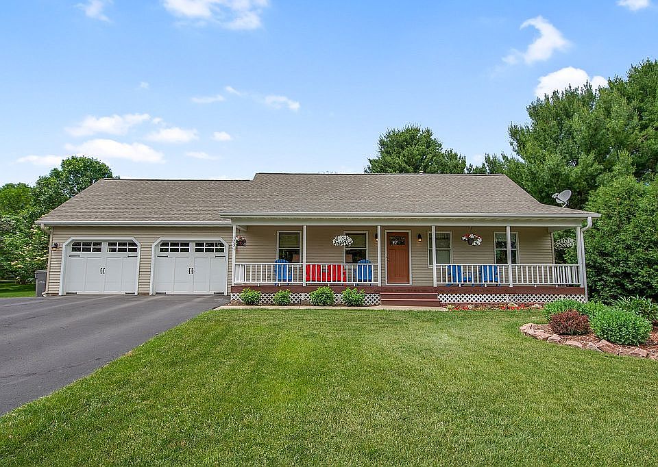 1st image of 1231 Meadowlark Ln