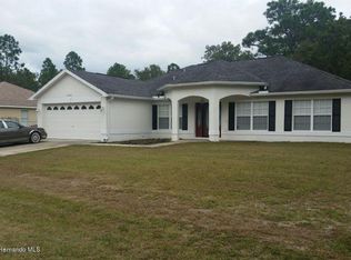 18304 Macassar Rd, Weeki Wachee, FL 34614