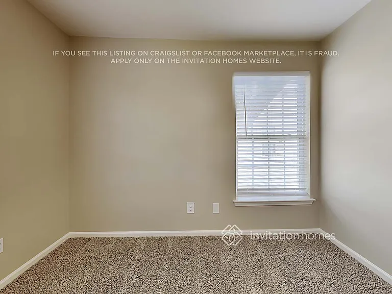 7017 Long Run Ln — Photo 16
