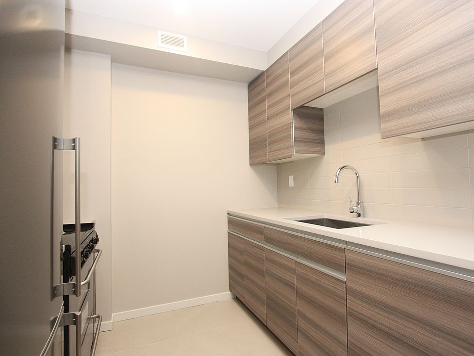 1st image of 482 Franklin Ave APT 8F