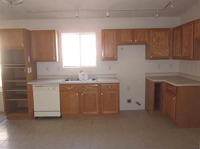 4th image of 11109 Egret Ct SW