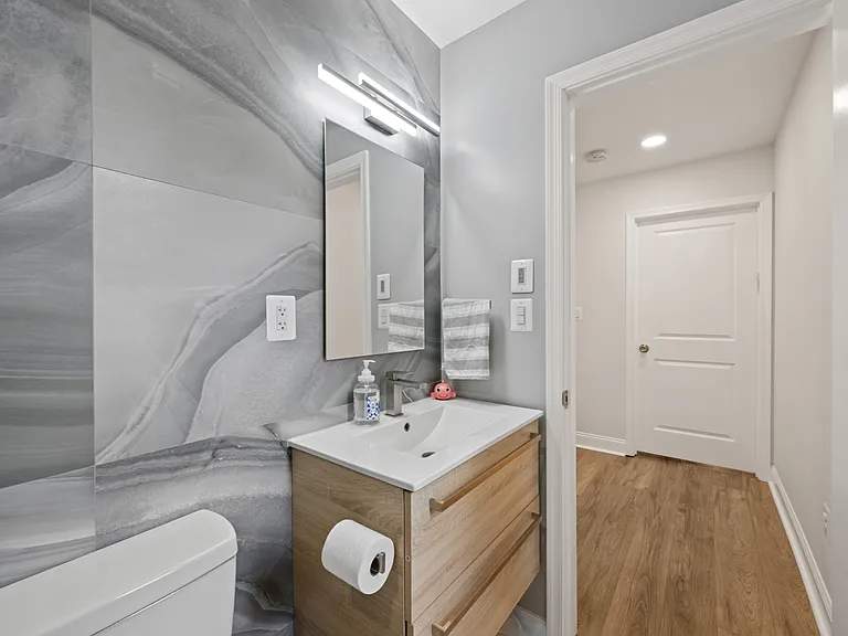 3717 Seven Mile Ln — Photo 28