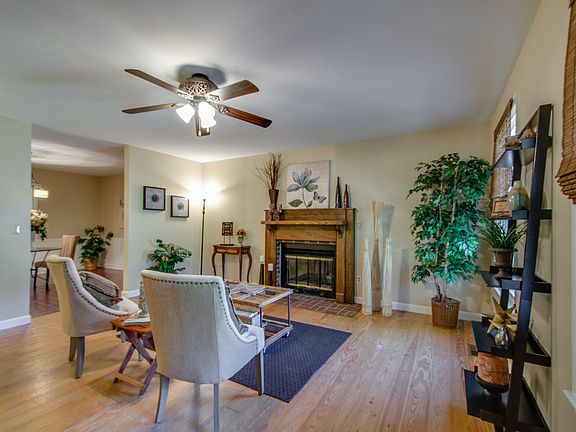 4th image of 500 Countrywood Dr