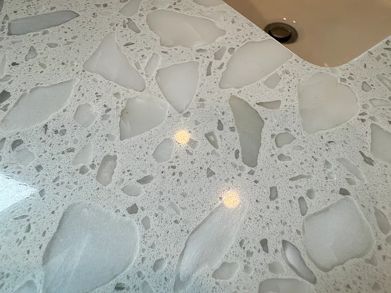 Master counter top close up.
