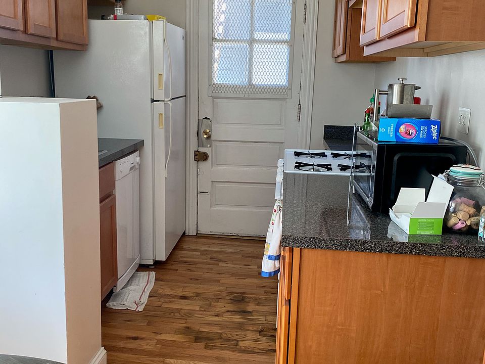 1st image of 3815-23 N Greenview Ave #30E-15