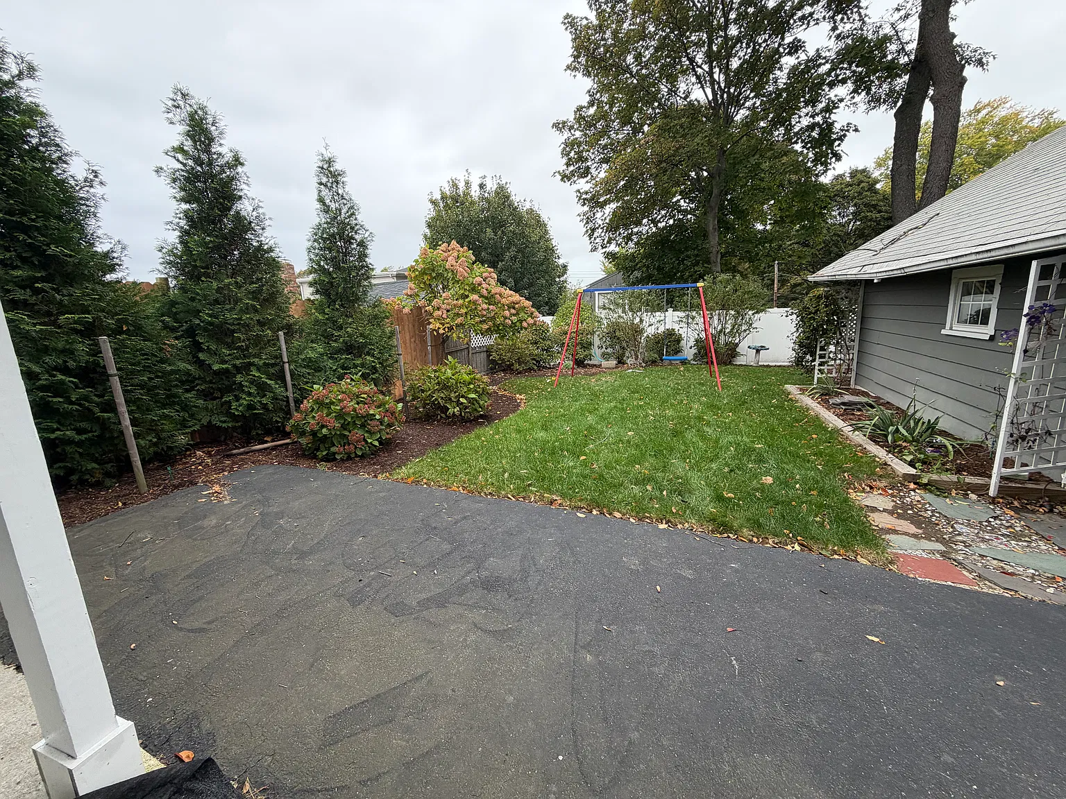 2 bed, $2,500 — Photo 2