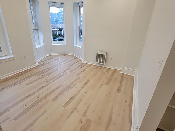 2nd image of 1528 N 2nd St APT 3
