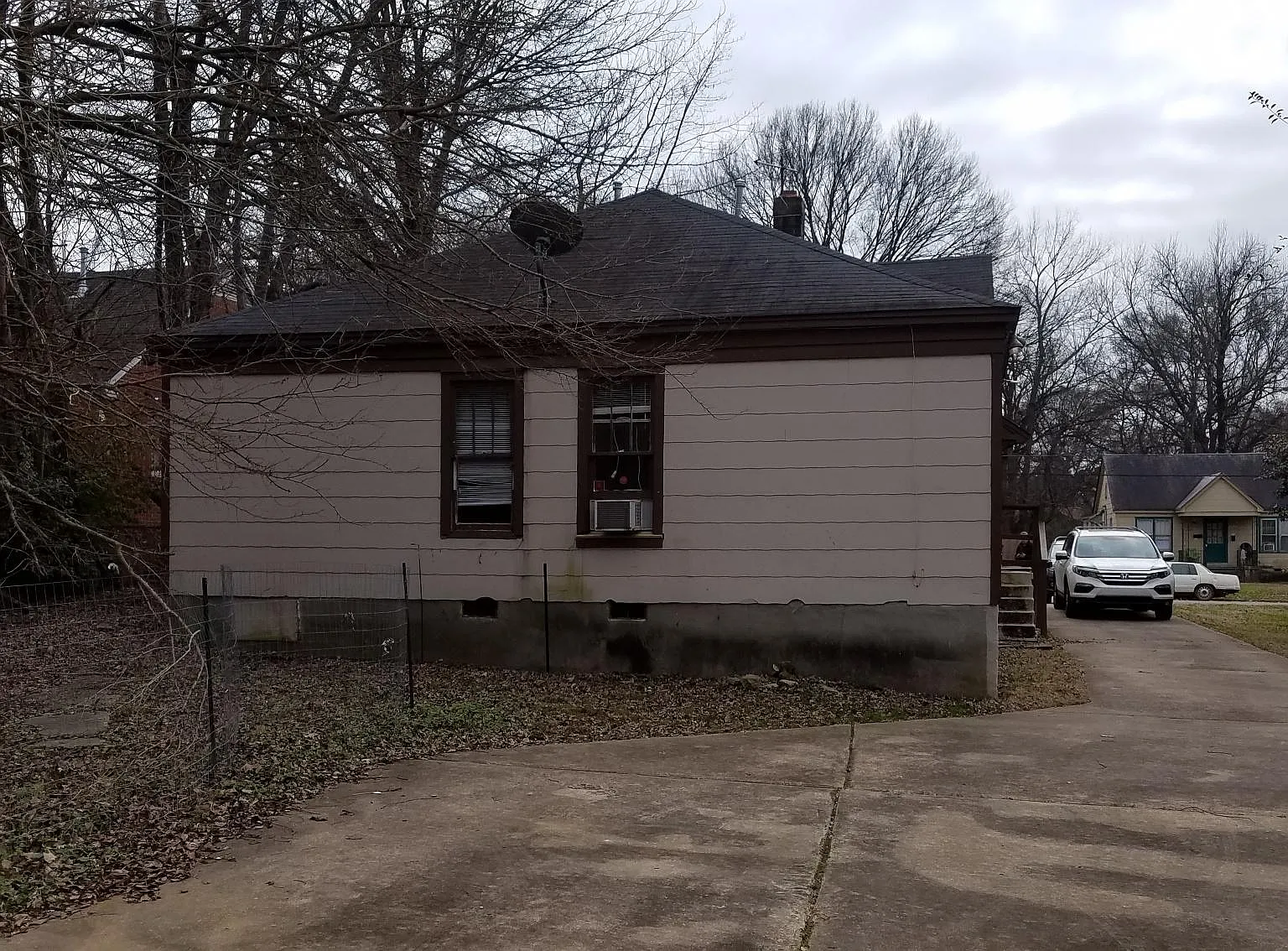 2 bed, 750 sqft, $750 — Photo 2