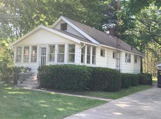 1114 W Temperance Rd, Temperance, MI 48182