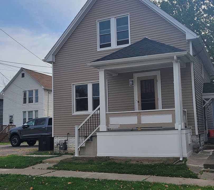 1st image of 145 Roswell Ave