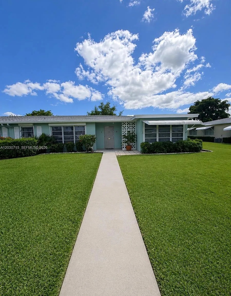 High Point Of Delray Beac — Photo 1