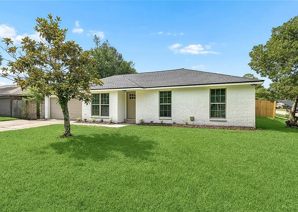 1st image of 507 Driftwood Cir