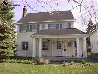 2996 Edgehill Rd photo 1