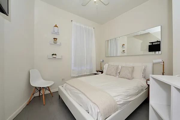 Rented by Corcoran | media 44