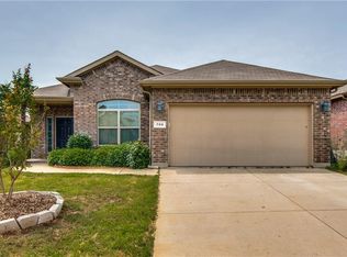 709 Rio Bravo Dr, Haslet, TX 76052