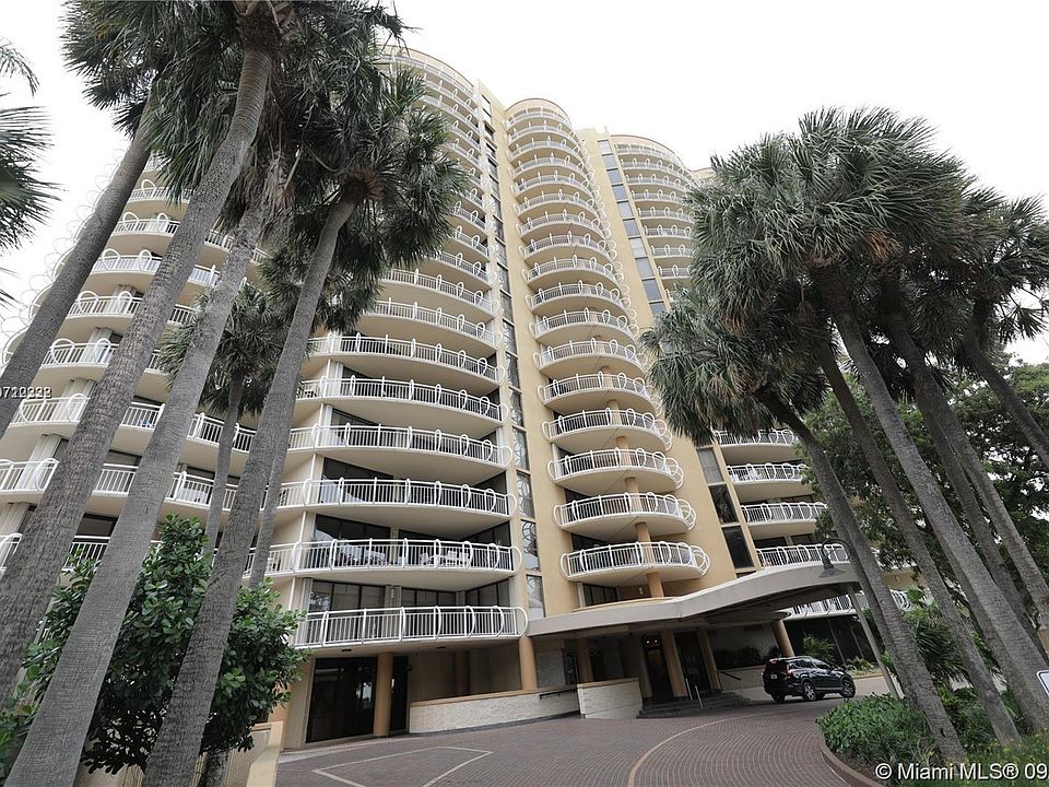 1st image of 2843 S Bayshore Dr #Villa1