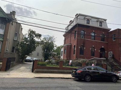 133 Clifton Pl, Jersey City, NJ, 07304