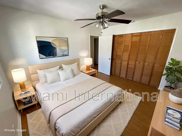 1535 W 102nd St #6 — Photo 26