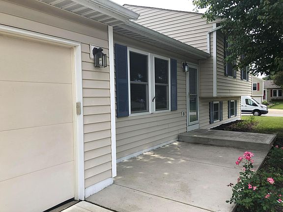 4th image of 1823 Maroon Dr