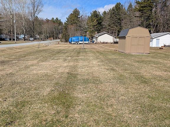 5th image of 11680 W Freeland Rd