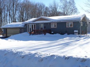 722 E Conrad Dr, Medford, WI 54451
