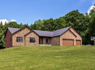 9003 80th Ave SE, Chatfield, MN 55923