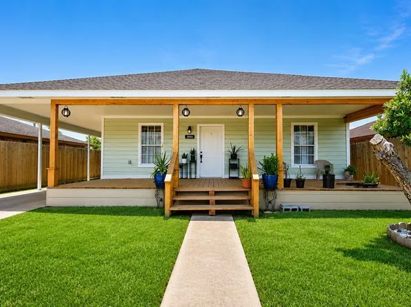 2076 Woodstone Dr, Brownsville, TX 78526