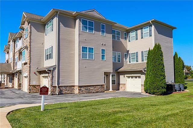 1st image of 6715 Pioneer Dr