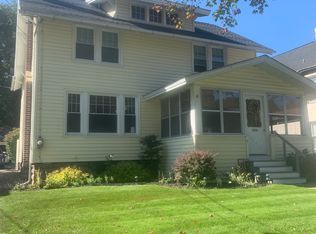 3 Huntington Pl, New Hartford, NY 13413