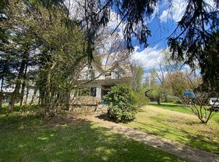 893 Country Club Rd, Fairmont, WV 26554