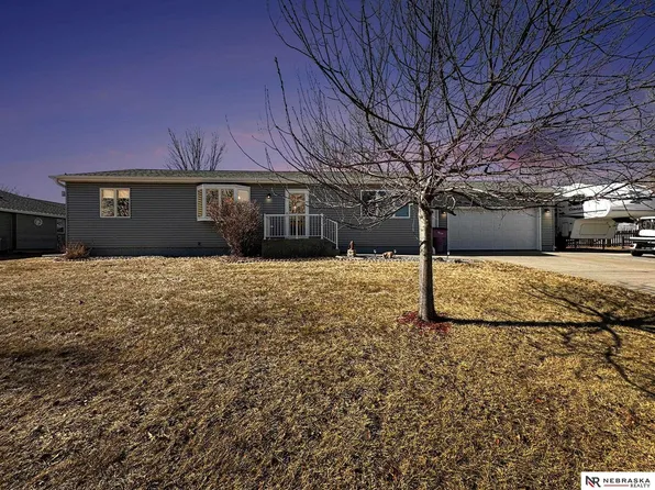 210 8th St, Ceresco, NE 68017