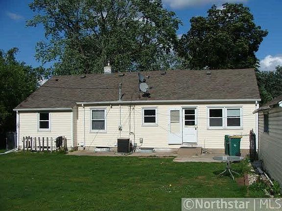 2nd image of 7620 Harriet Avenue