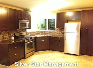 3414 W Victory Blvd, Burbank, CA 91505