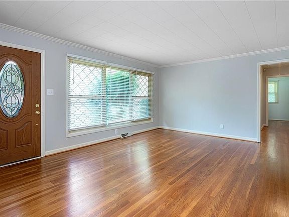 4th image of 1814 Dublin Dr