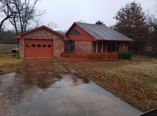 191 Rolling Acres Rd, Denison, TX 75021