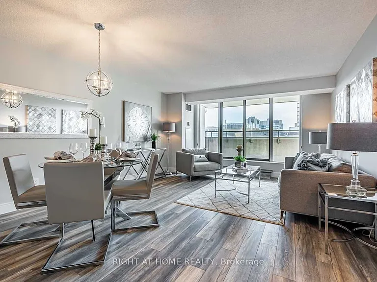 750 Bay St #2306 — Photo 8