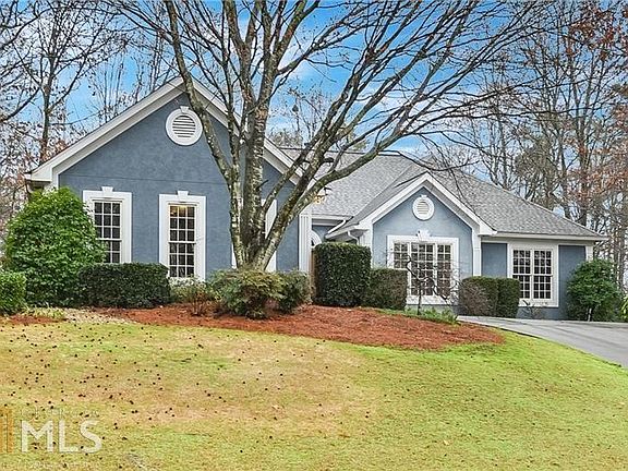 2nd image of 2155 Sandown Ct