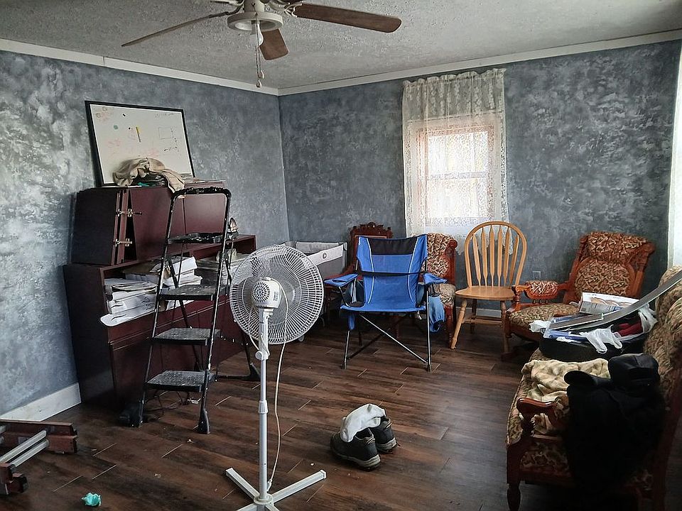1st image of 937 Underwood Ave
