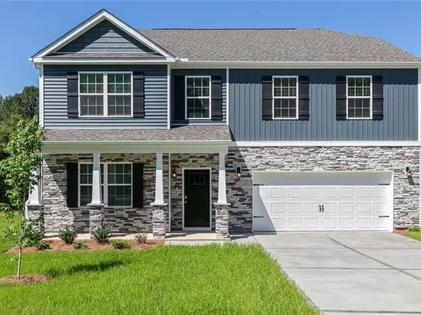 1098 Creedson Ct, Browns Summit, NC 27214