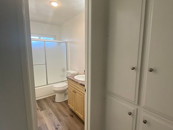 5th image of 3984 Utah St #9