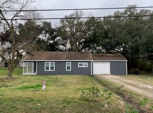 4009 Prairie St, La Marque, TX 77568