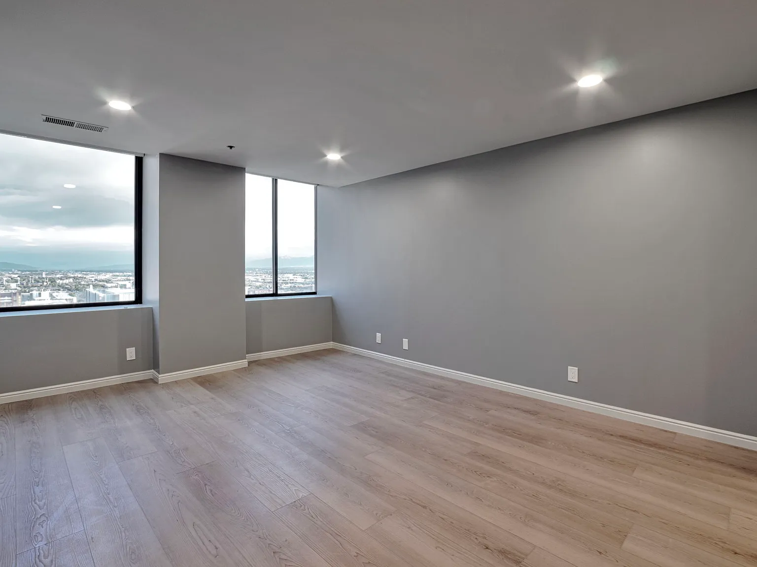 44 West Broadway APT 2405S - 1 — Photo 3